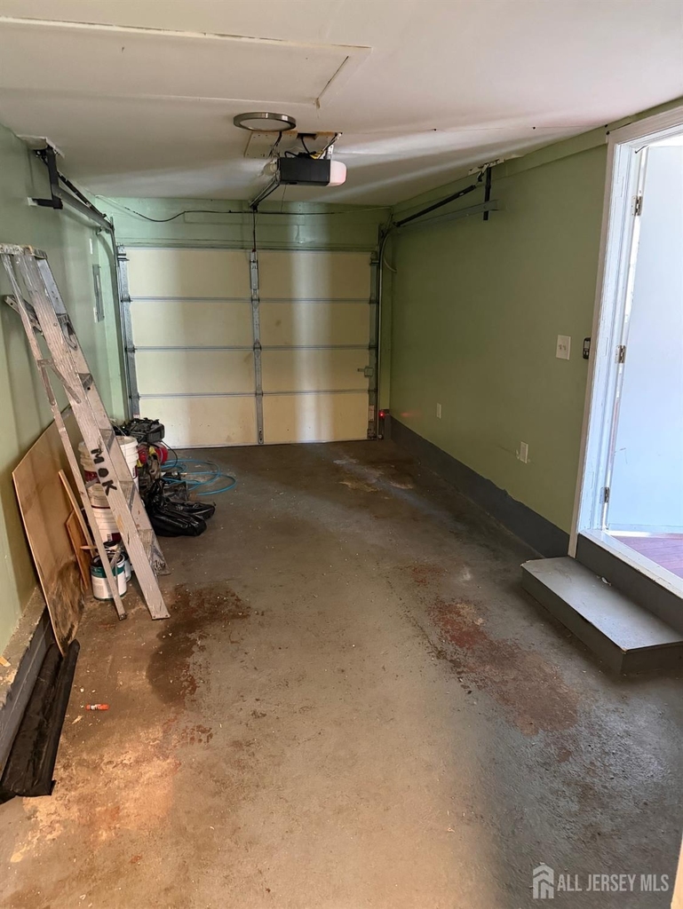 120 W Warren Street - Photo 3