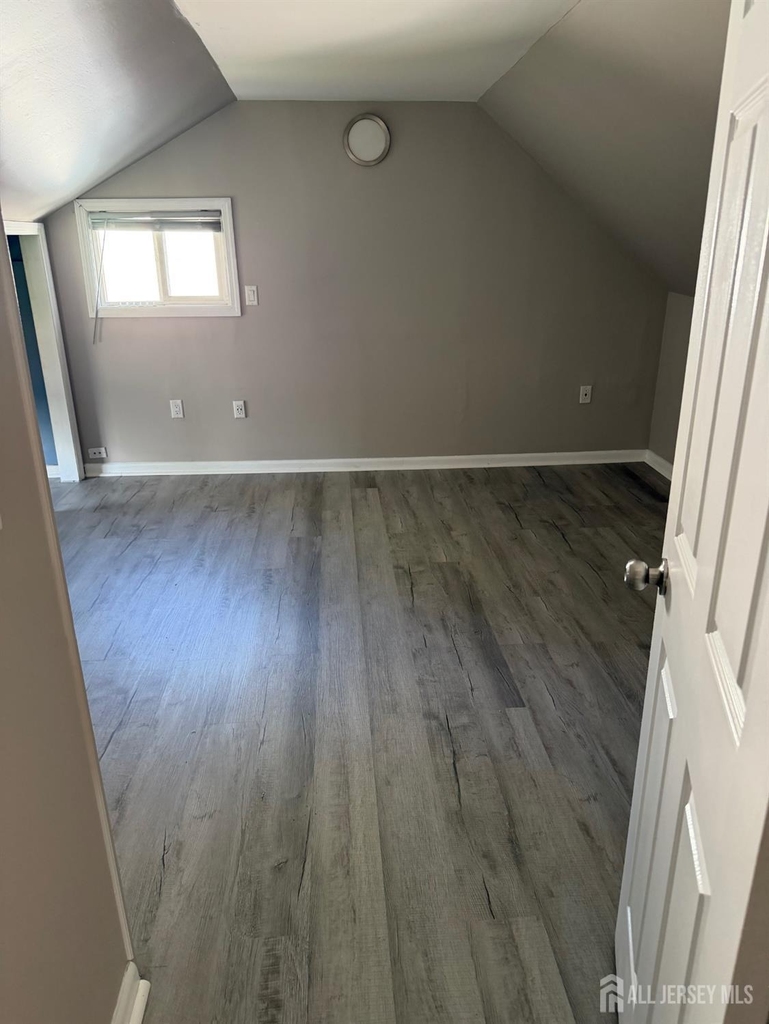 120 W Warren Street - Photo 7