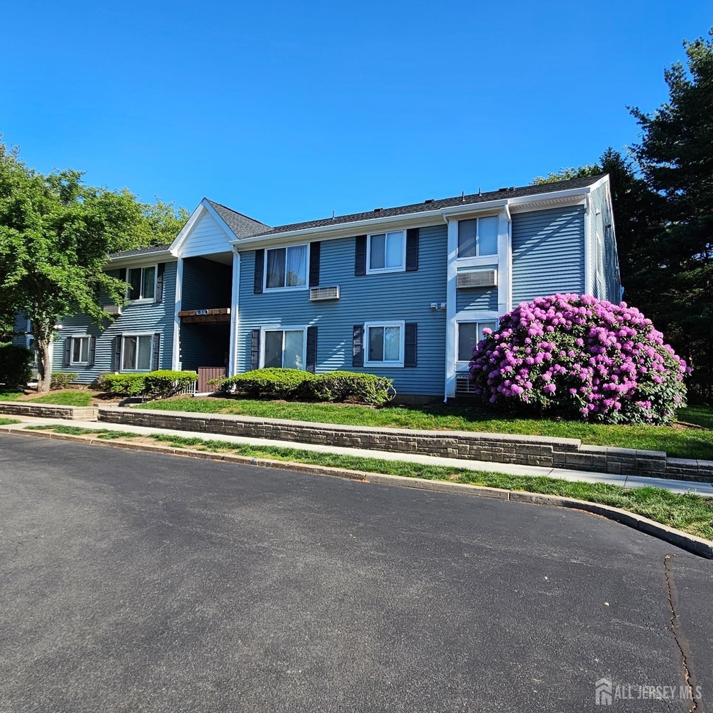 15 Norwich Place - Photo 1