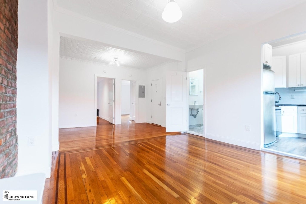 86 Carroll Street - Photo 4