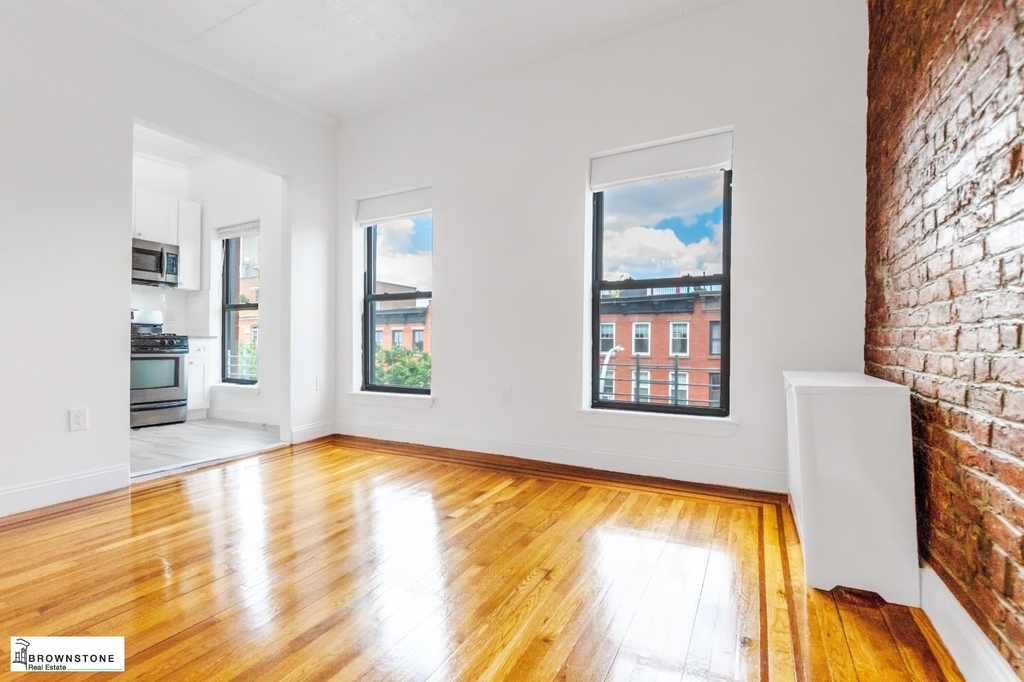 86 Carroll Street - Photo 3