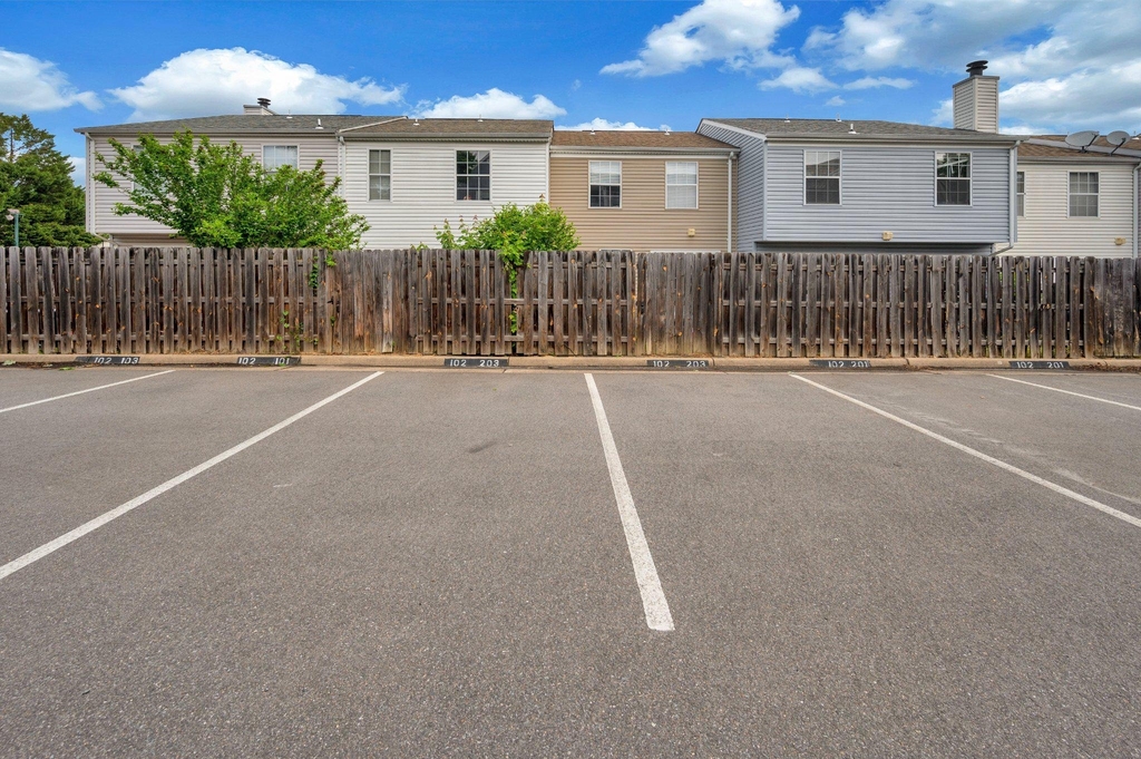 102 Picadilly Lane - Photo 24