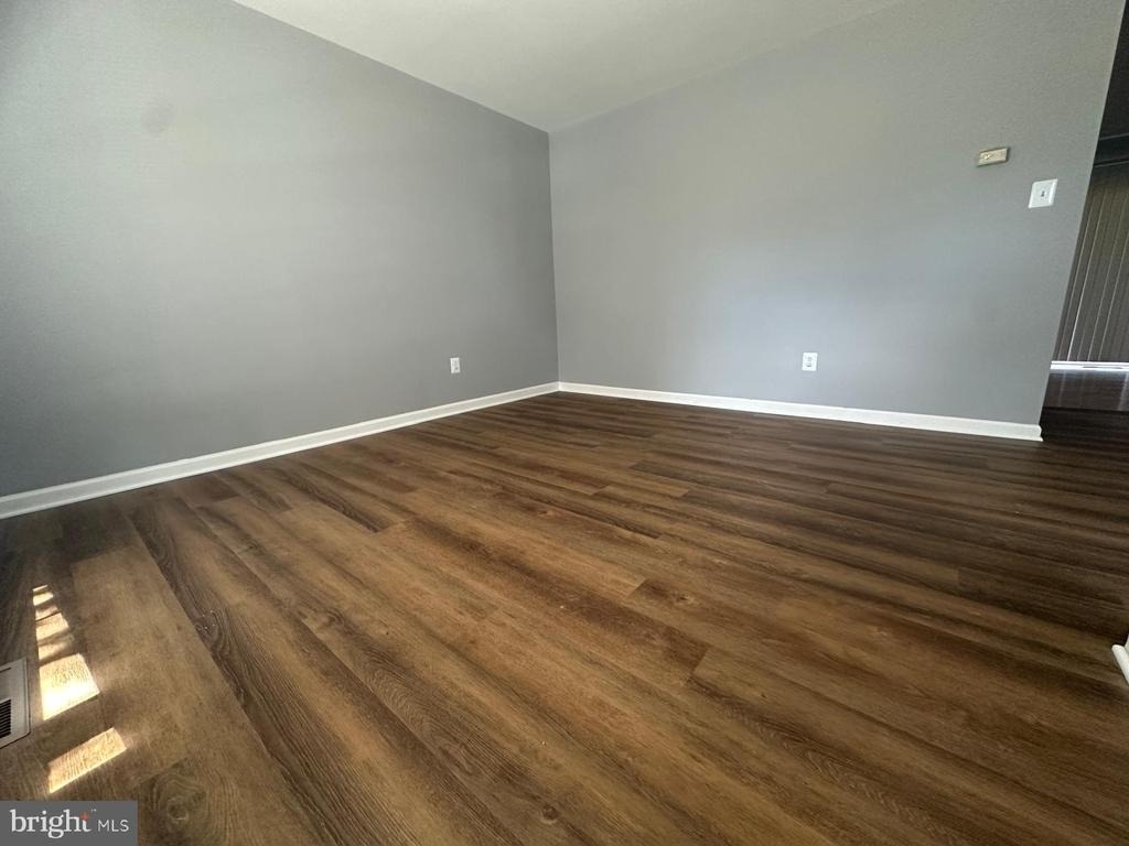 10918 Pope Street - Photo 32