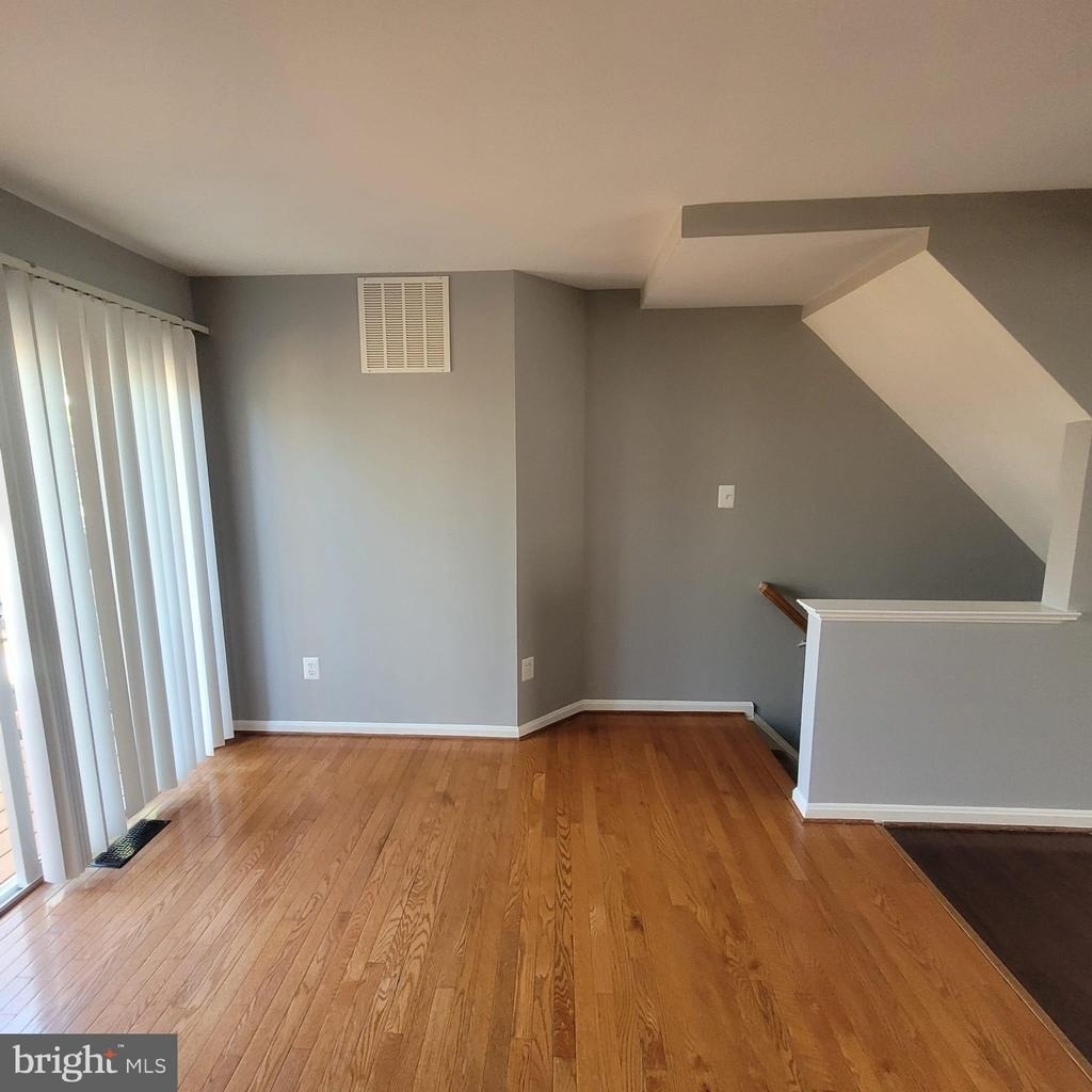 10918 Pope Street - Photo 9
