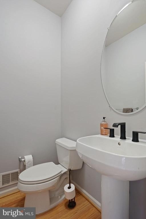 22886 Livingston Terrace - Photo 15