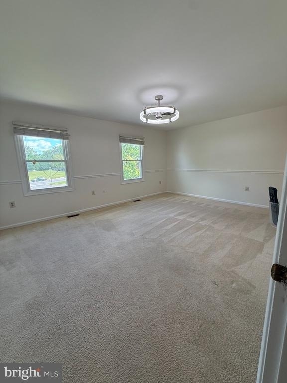 338 Nansemond Street Se - Photo 15