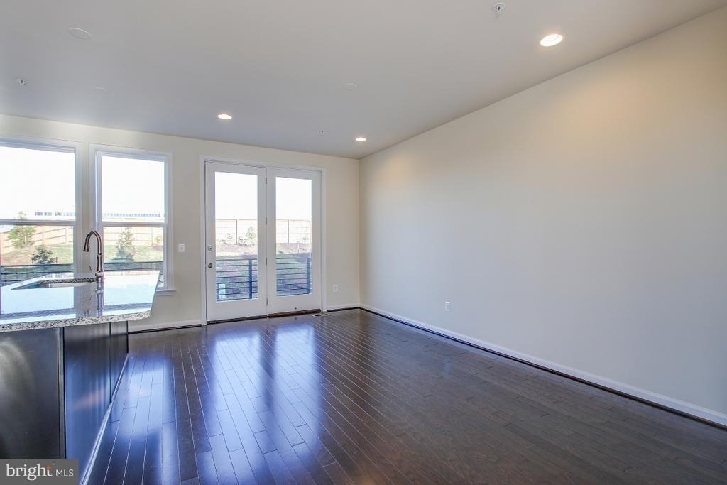 14596 Lakestone Drive - Photo 9