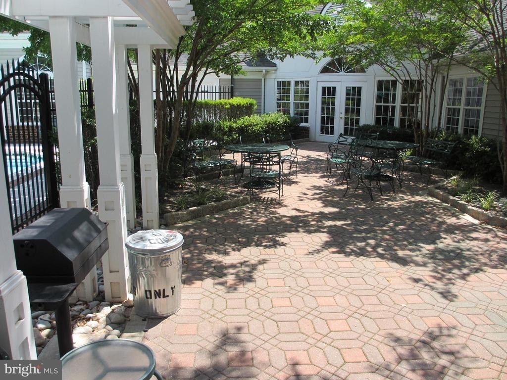 12852 Fair Briar Lane - Photo 36