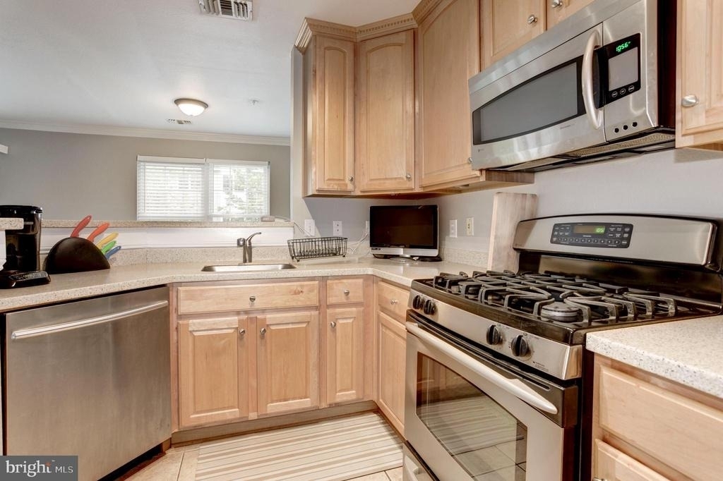 12852 Fair Briar Lane - Photo 12