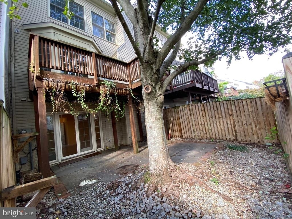 6623 Frost Lake Lane - Photo 39