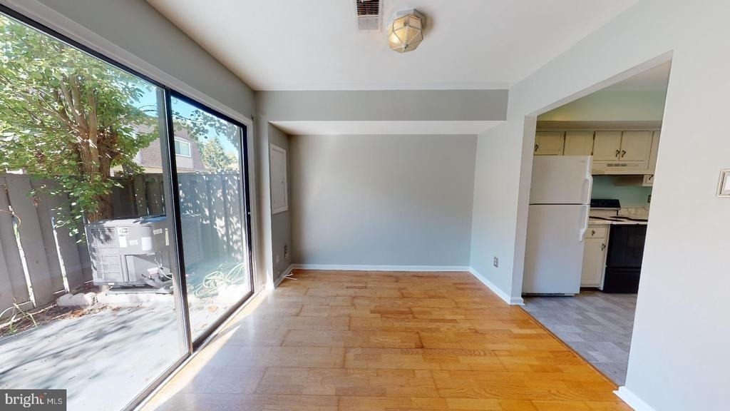 3836 Miramonte Place - Photo 7