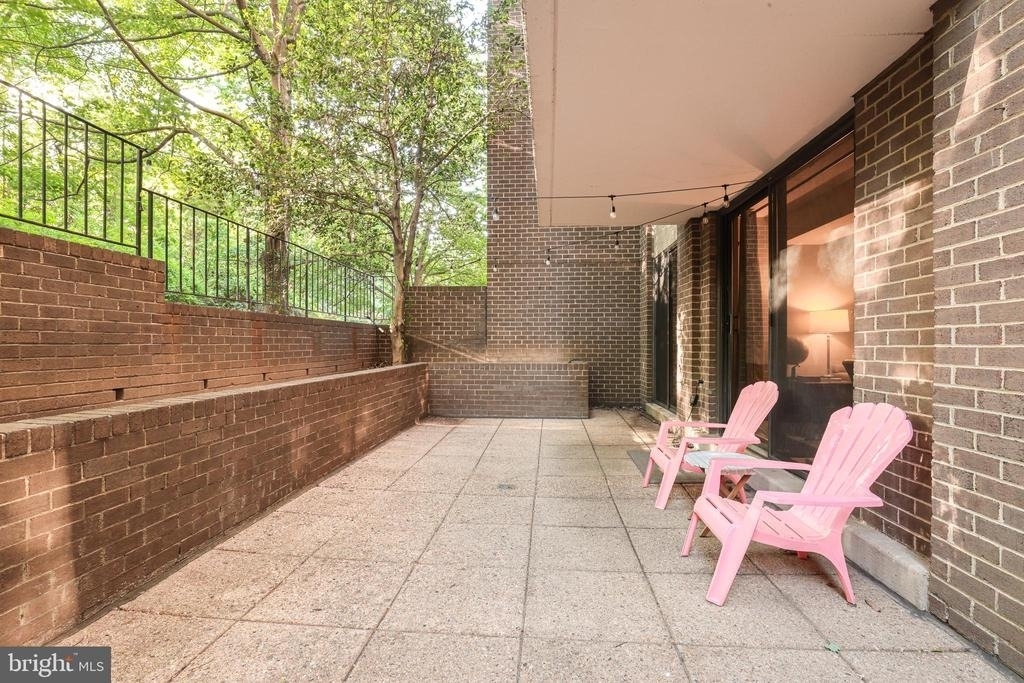 1808 Old Meadow Road - Photo 25
