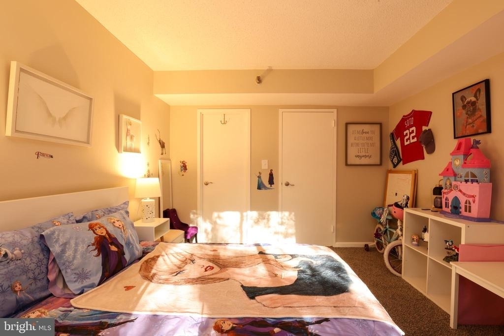1808 Old Meadow Road - Photo 19