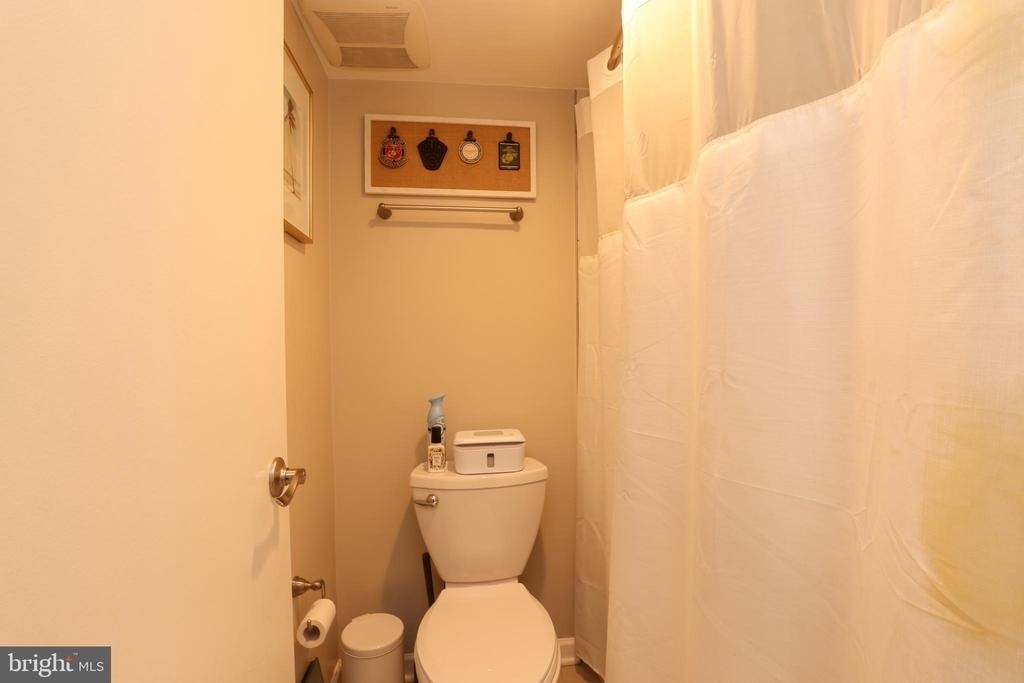 1808 Old Meadow Road - Photo 17