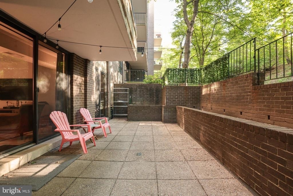 1808 Old Meadow Road - Photo 24