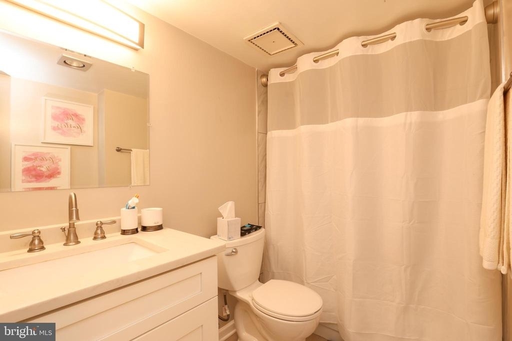 1808 Old Meadow Road - Photo 21
