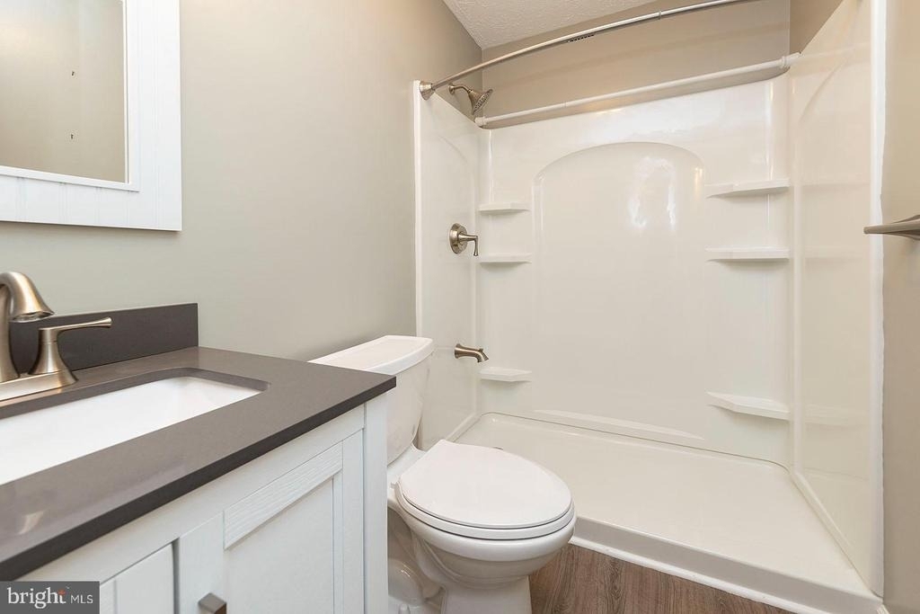 304 Chatham Square - Photo 18