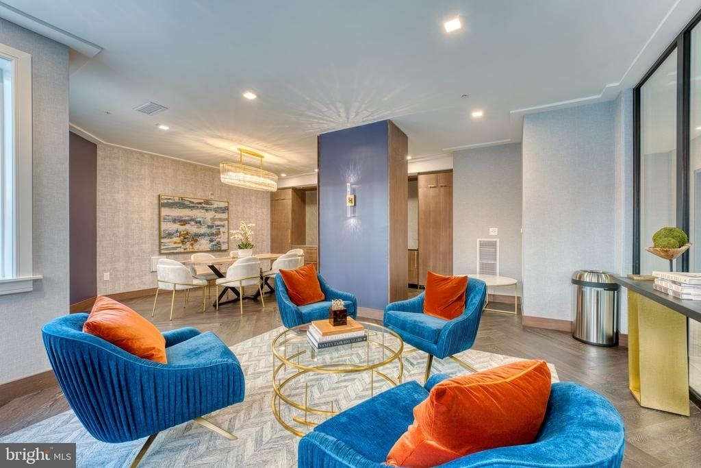 635 Slaters Lane - Photo 41