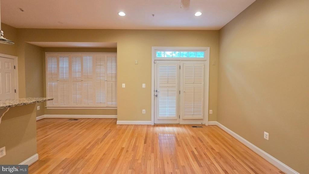3547 Goddard Way - Photo 5