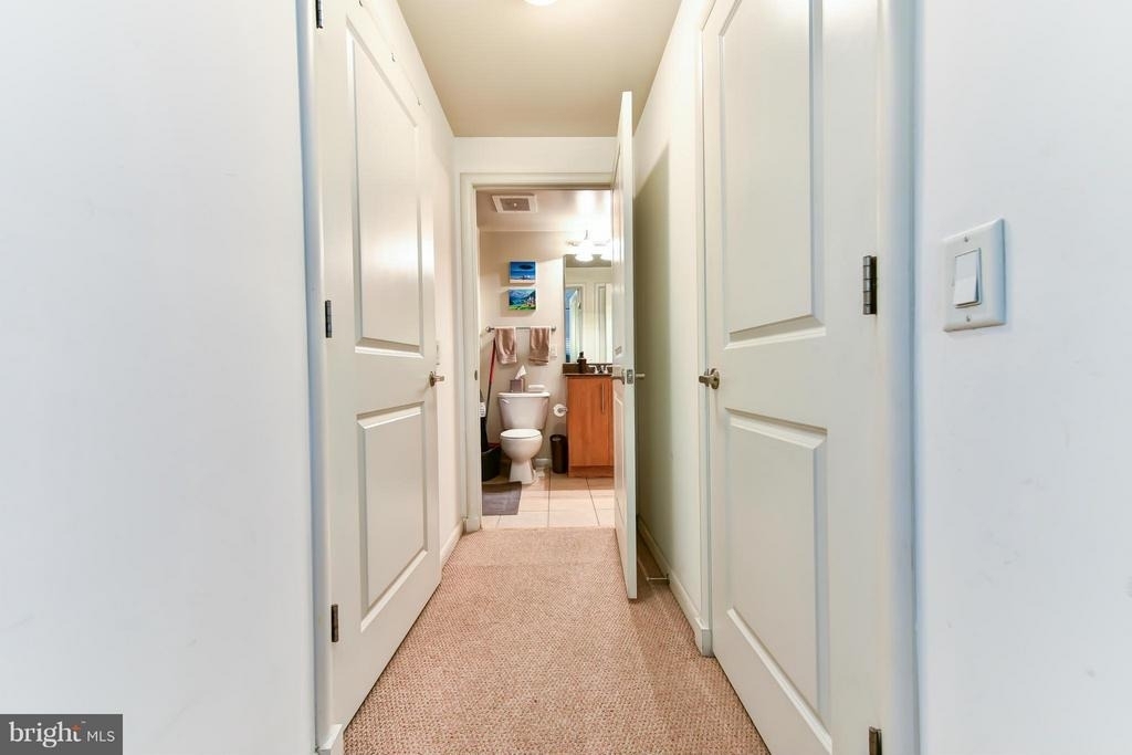 1021 Garfield Street N - Photo 23