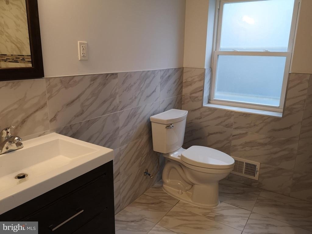 626 N 12th - Photo 17