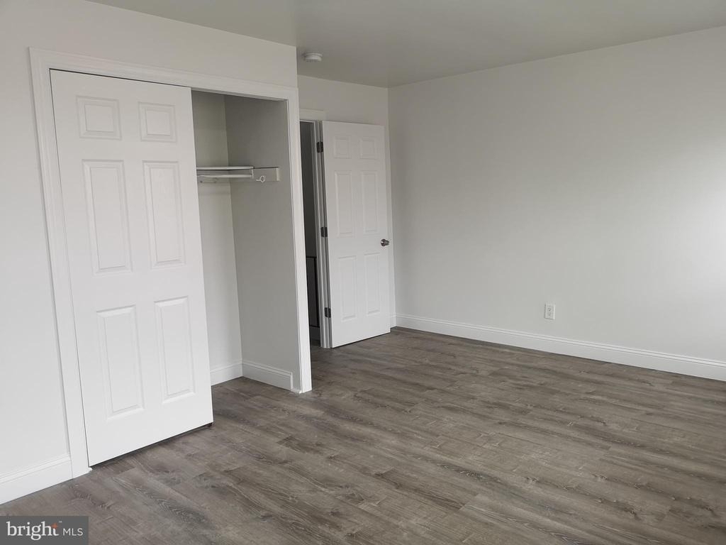 626 N 12th - Photo 20