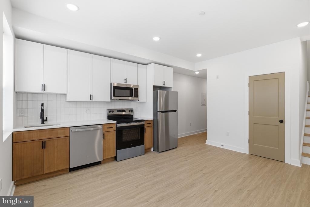 4021 Brown Street - Photo 1