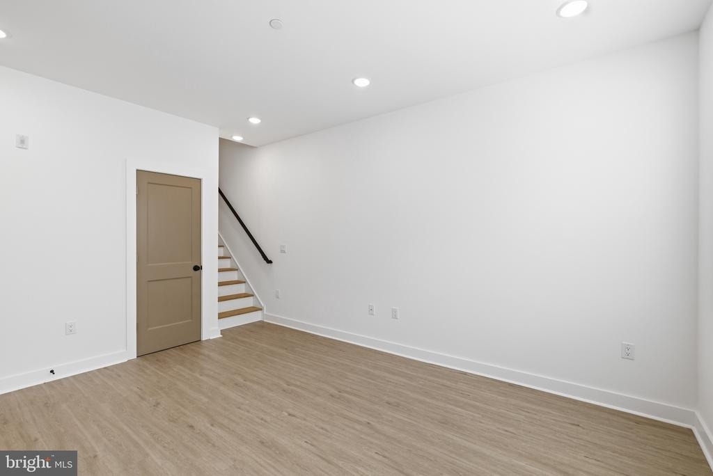 4021 Brown Street - Photo 11