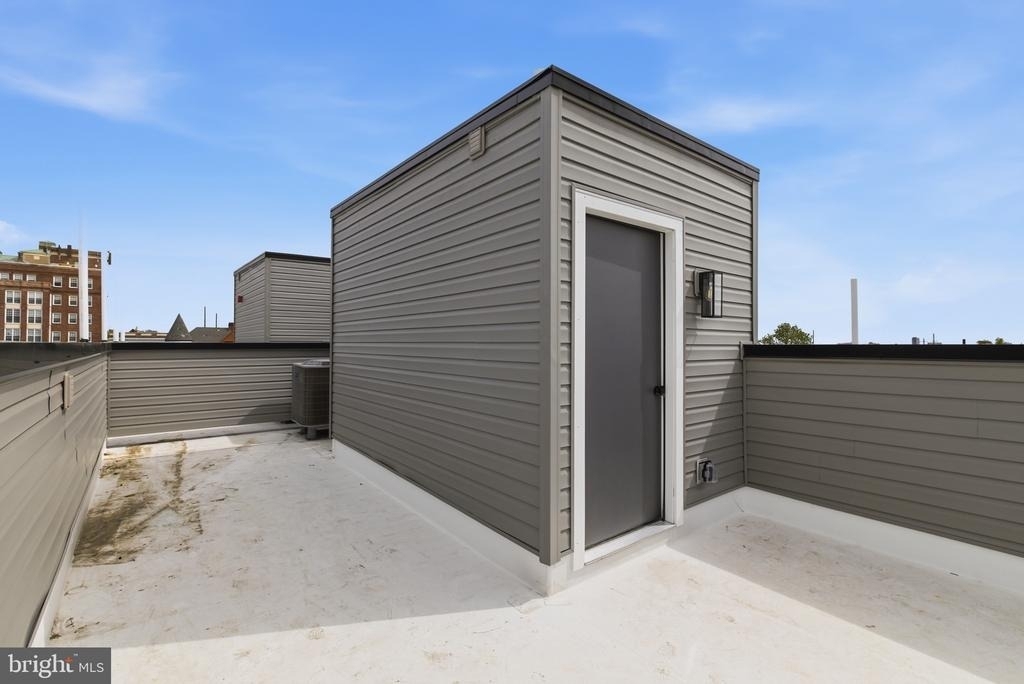 4021 Brown Street - Photo 15
