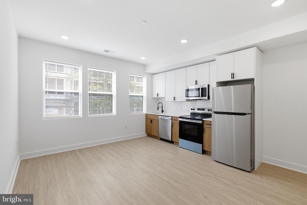 4021 Brown Street - Photo 0