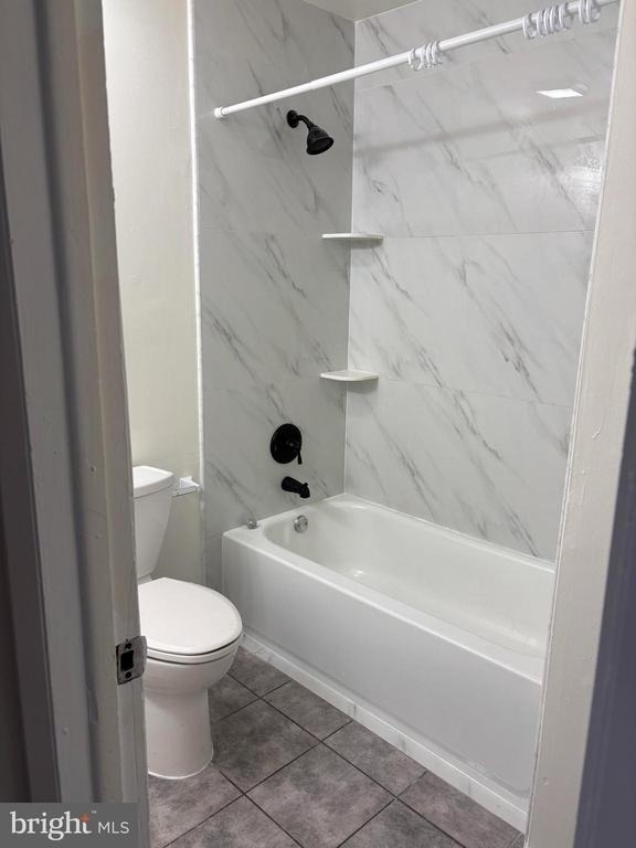 532 N Easton Road - Photo 2