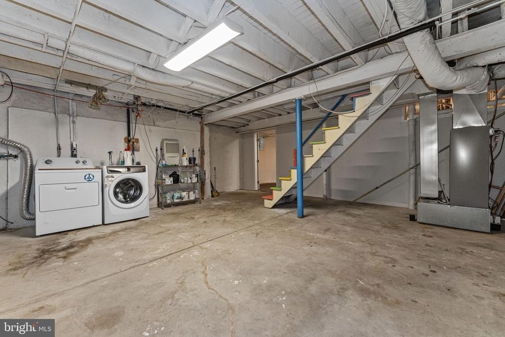 471 Athens Avenue - Photo 14