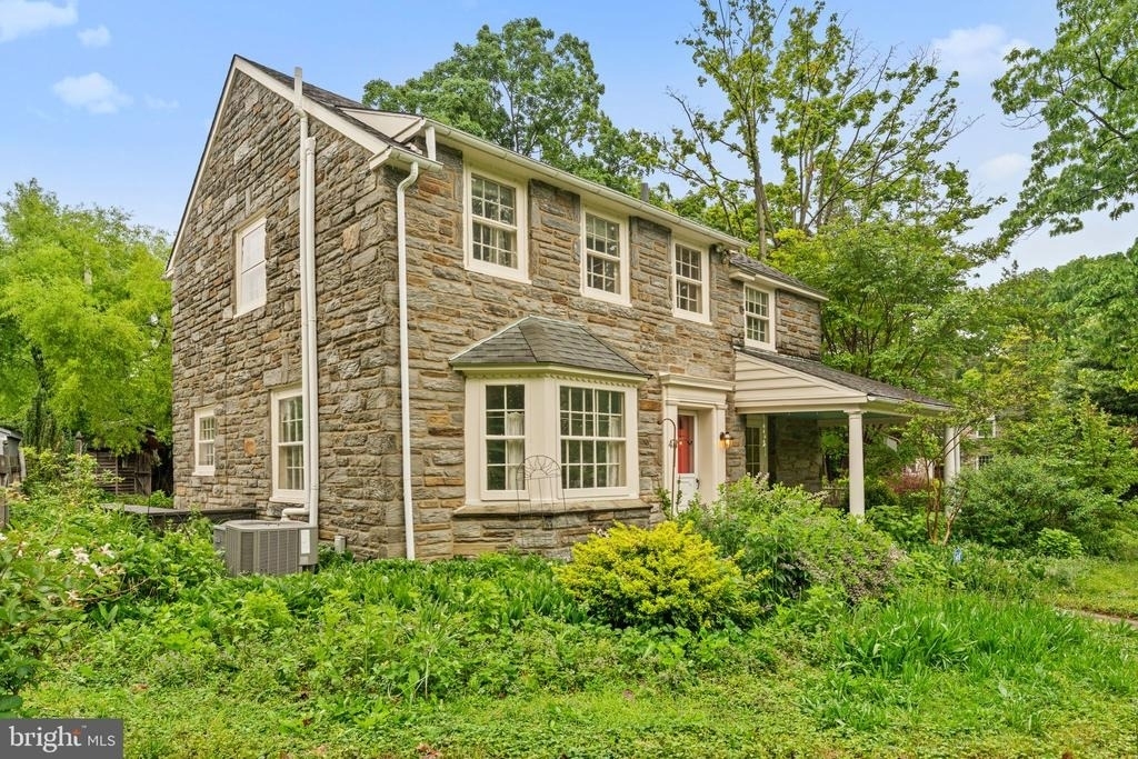 471 Athens Avenue - Photo 1