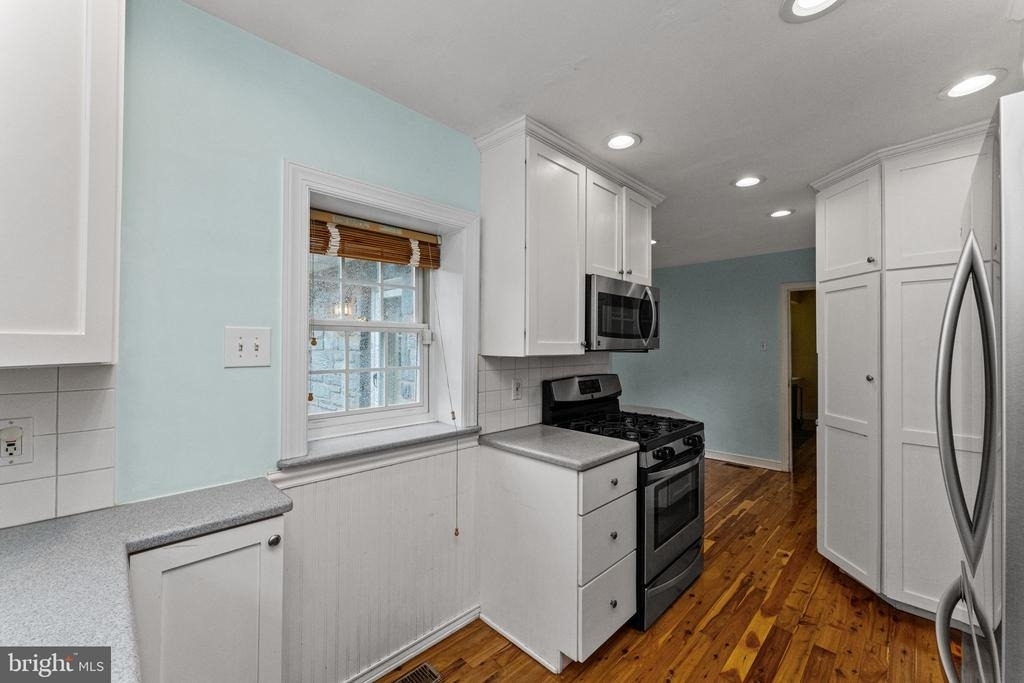 471 Athens Avenue - Photo 8