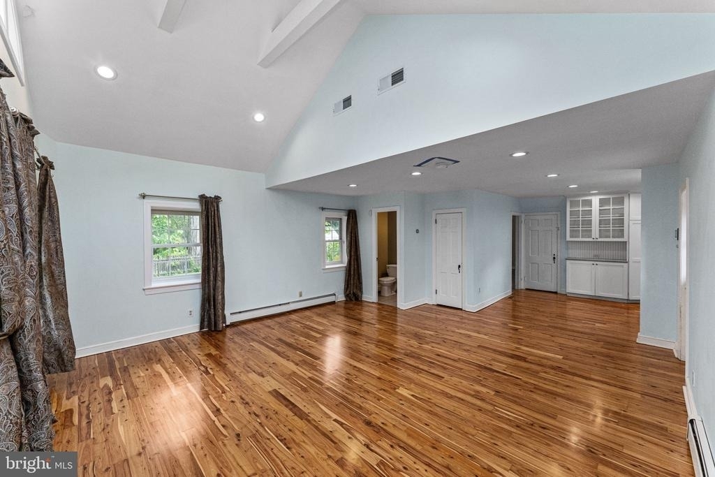471 Athens Avenue - Photo 3