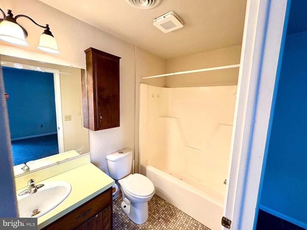 491 Church Avenue - Photo 1