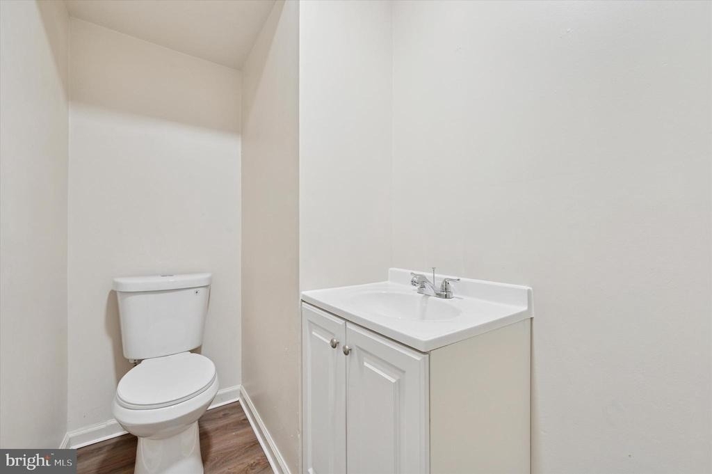1016 Potter Street - Photo 5