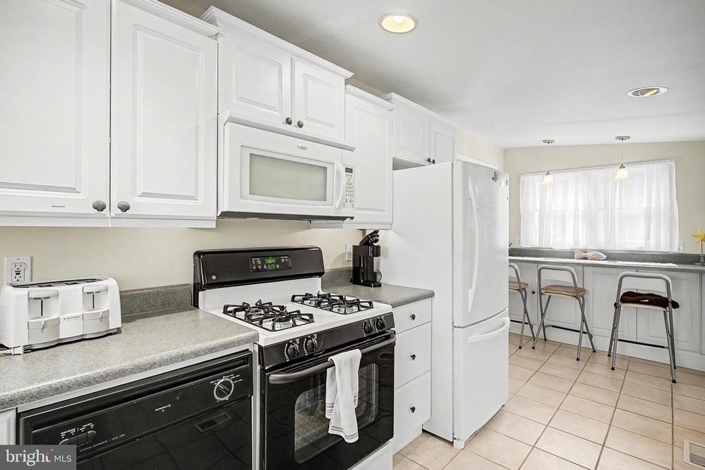 1022 South Green Street - Photo 16