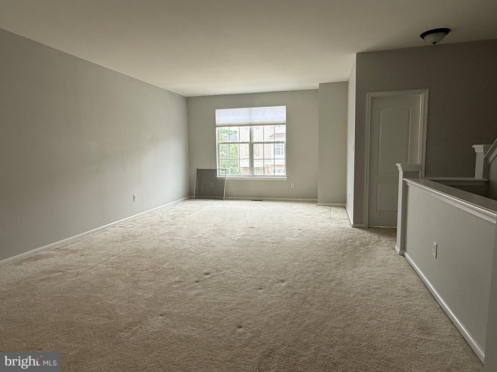 121 Acorn Drive - Photo 11
