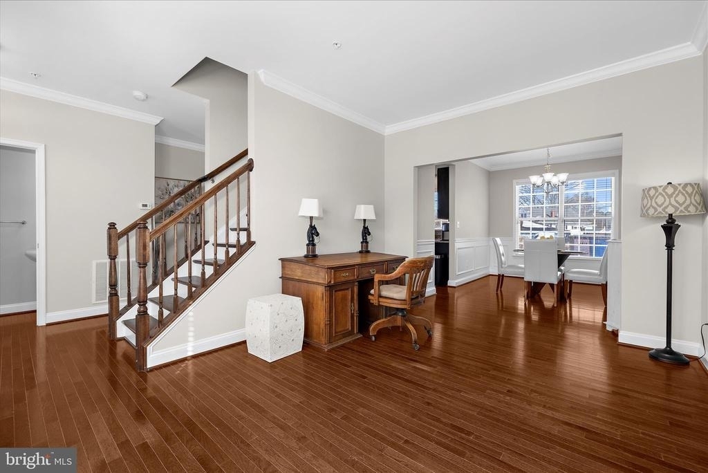 408 Stayton Street - Photo 4