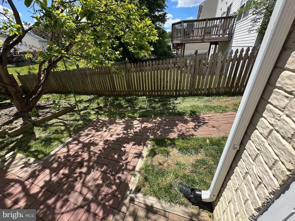 1623 Angelwing Dr - Photo 5