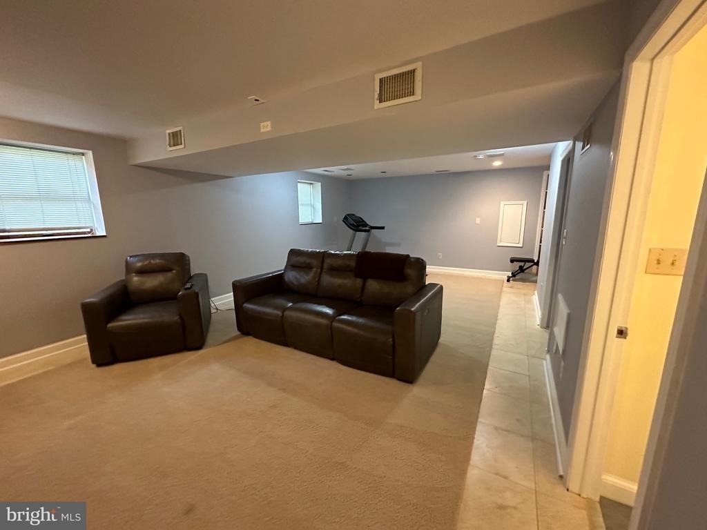 7315 University Avenue - Photo 31