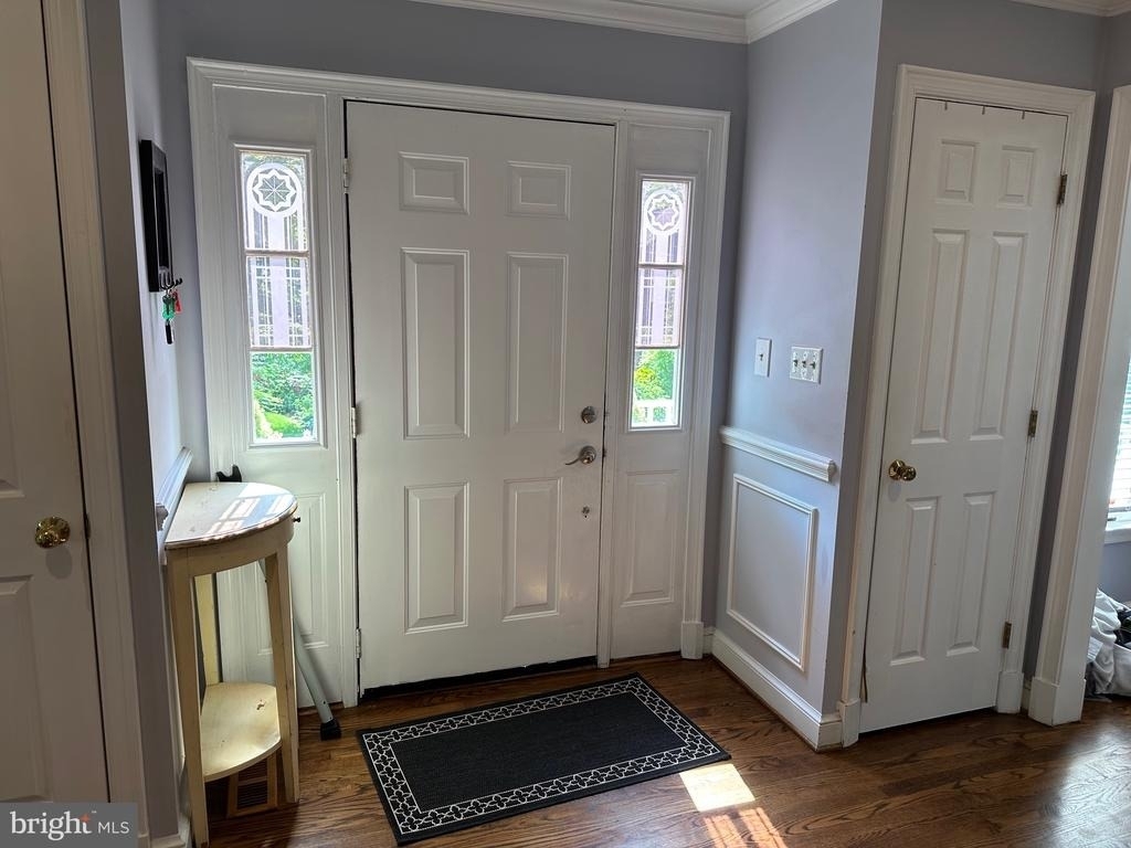 7315 University Avenue - Photo 3