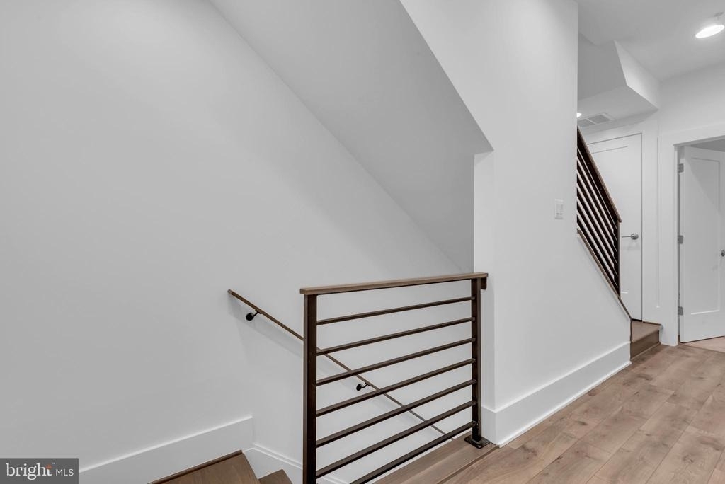 11366 Emerald Park Road - Photo 31