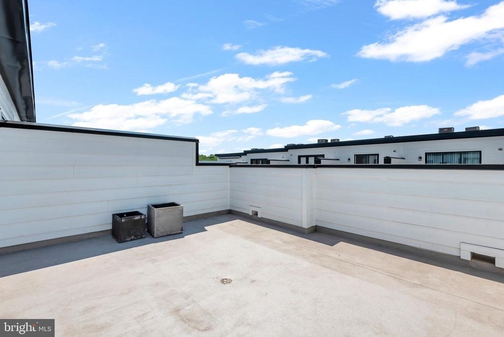 11366 Emerald Park Road - Photo 52