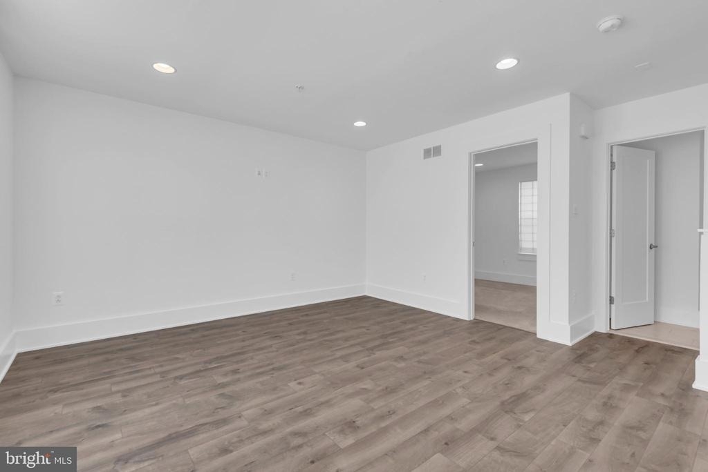 11366 Emerald Park Road - Photo 43
