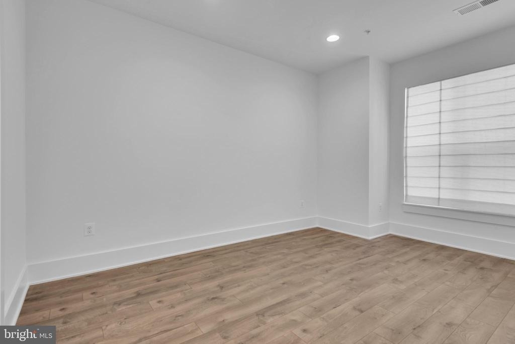 11366 Emerald Park Road - Photo 25