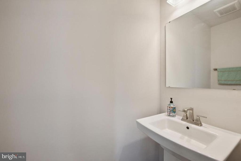 6070 Fallfish Court - Photo 16