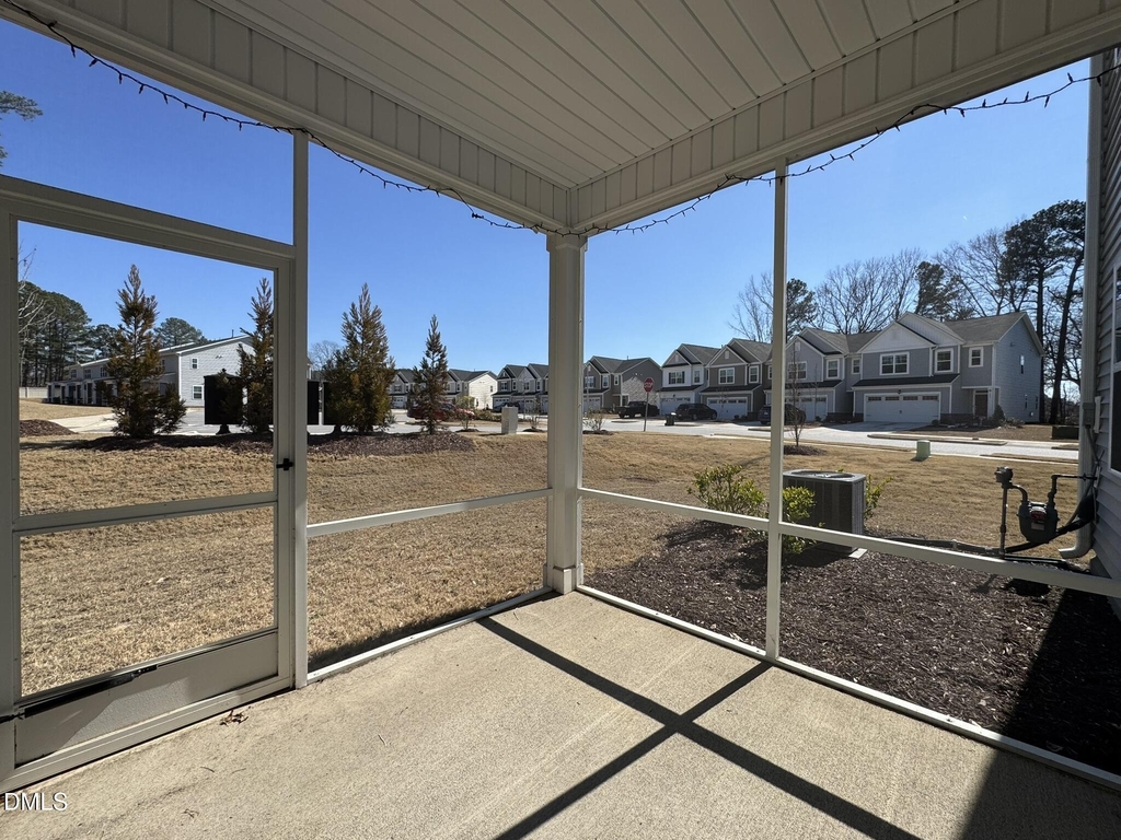 104 Jade Creek Drive - Photo 33