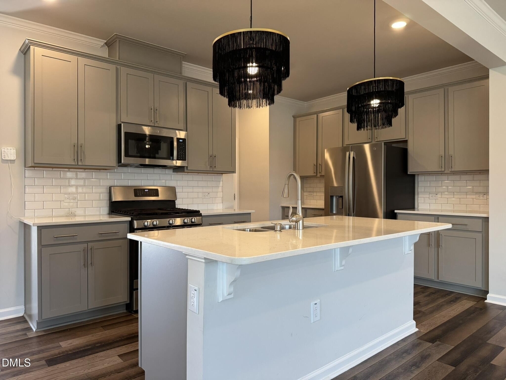 104 Jade Creek Drive - Photo 13